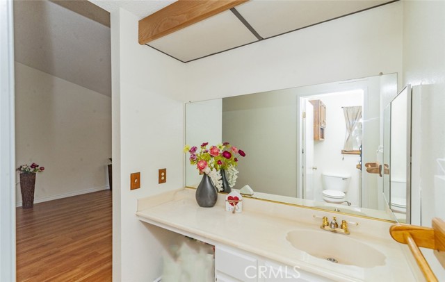 1182 N Sunflower Avenue, Covina CA: https://media.crmls.org/medias/40720f9a-0931-418a-b296-03bd206d5f55.jpg