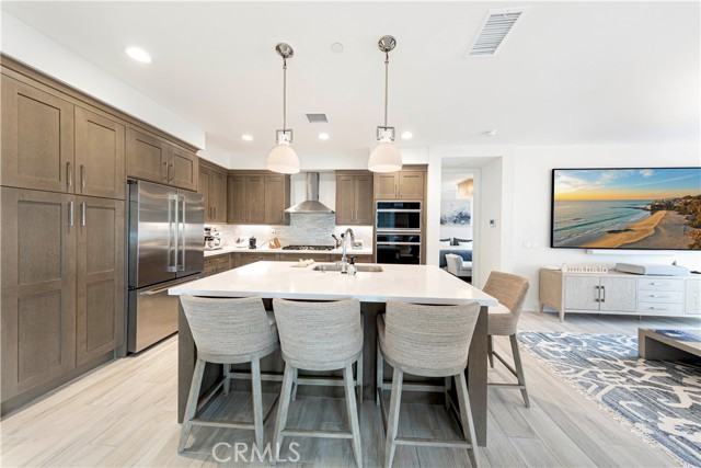 983 Doheny Way, Dana Point CA: https://media.crmls.org/medias/40735801-57f7-44b6-9b51-5f526a622160.jpg