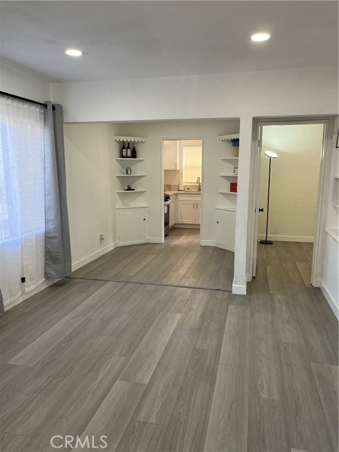 Detail Gallery Image 8 of 12 For 252 San Francisco, Pomona,  CA 91767 - – Beds | – Baths