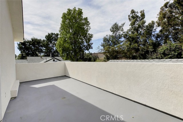 Detail Gallery Image 21 of 25 For 15557 Wyandotte St, Van Nuys,  CA 91406 - 3 Beds | 2 Baths