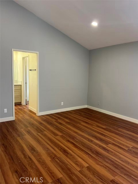 Detail Gallery Image 14 of 26 For 239 Linwood Ave #E,  Monrovia,  CA 91006 - 3 Beds | 3 Baths