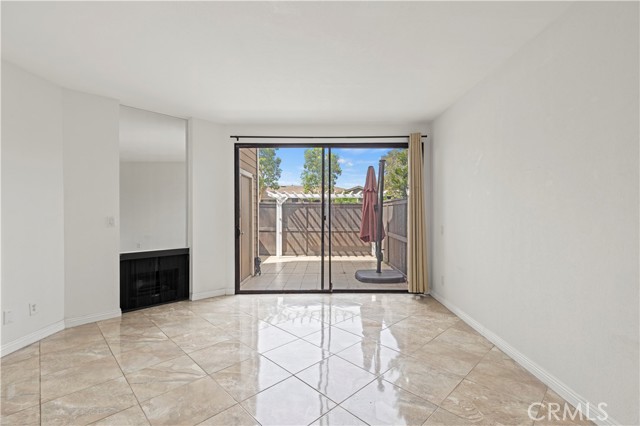 Detail Gallery Image 14 of 39 For 16 Lakepines, Irvine,  CA 92620 - 2 Beds | 1/1 Baths