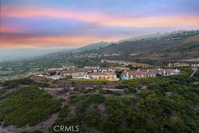 Detail Gallery Image 5 of 72 For 32042 Isthmus View Dr, Rancho Palos Verdes,  CA 90275 - 6 Beds | 6/2 Baths