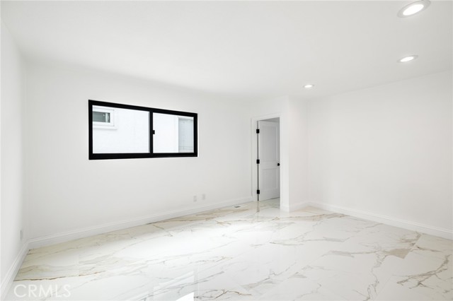 Detail Gallery Image 34 of 45 For 707 Begonia Ave, Corona Del Mar,  CA 92625 - 5 Beds | 5/1 Baths