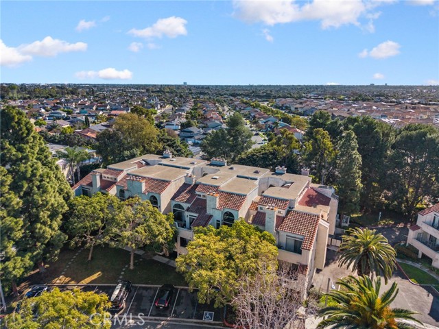 Detail Gallery Image 39 of 46 For 17202 Corbina Ln #202,  Huntington Beach,  CA 92649 - 2 Beds | 2 Baths