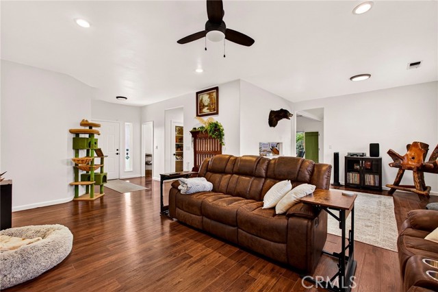 Detail Gallery Image 6 of 69 For 1035 W Walnut St, Willows,  CA 95988 - 4 Beds | 2 Baths