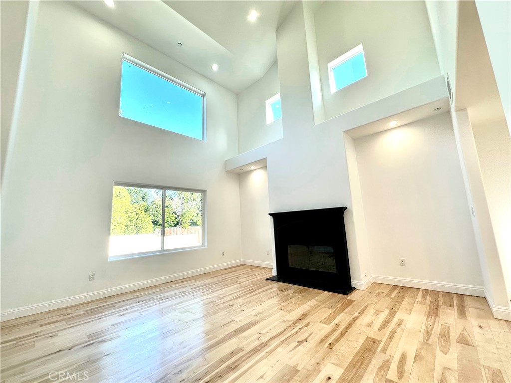 MLS #SR25254574 image #6