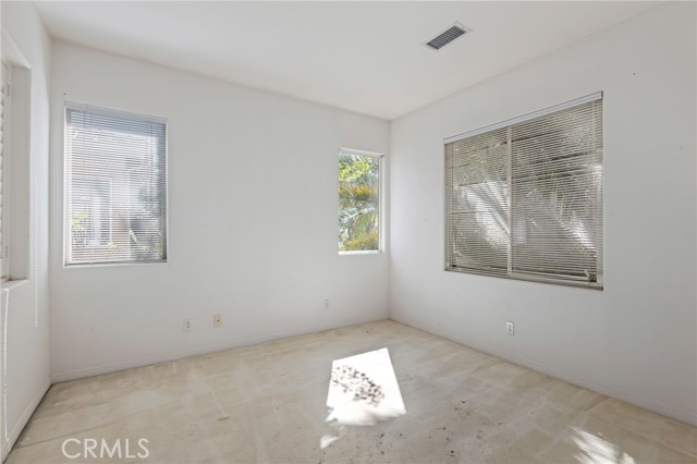 Detail Gallery Image 24 of 33 For 18814 Pinehaven Way, Porter Ranch,  CA 91326 - 5 Beds | 3 Baths