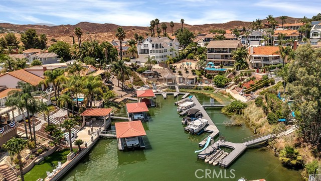 Detail Gallery Image 14 of 24 For 30062 Big Range, Canyon Lake,  CA 92587 - 1 Beds | 1 Baths