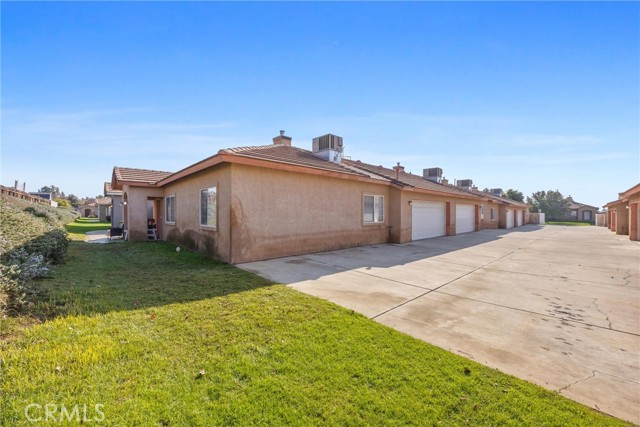 Detail Gallery Image 14 of 14 For 548 Yellow Meadow Ct., Bakersfield,  CA 93308 - – Beds | – Baths