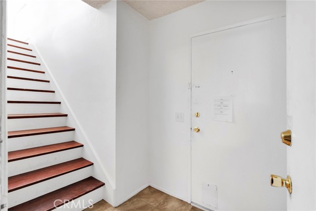 Detail Gallery Image 6 of 35 For 1216 S Cypress Ave #E,  Ontario,  CA 91762 - 2 Beds | 1/1 Baths