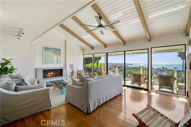 Detail Gallery Image 10 of 54 For 19 N Vista De La Luna, Laguna Beach,  CA 92651 - 3 Beds | 2 Baths