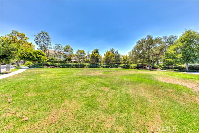 17 Danbury, Ladera Ranch CA: https://media.crmls.org/medias/407abb6a-545b-449b-98af-d406f5876809.jpg