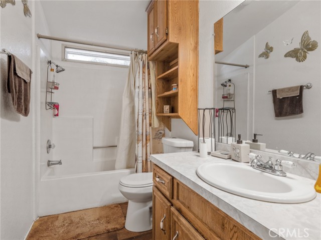 Detail Gallery Image 19 of 23 For 14153 Riviera Ct, Victorville,  CA 92395 - 3 Beds | 2 Baths