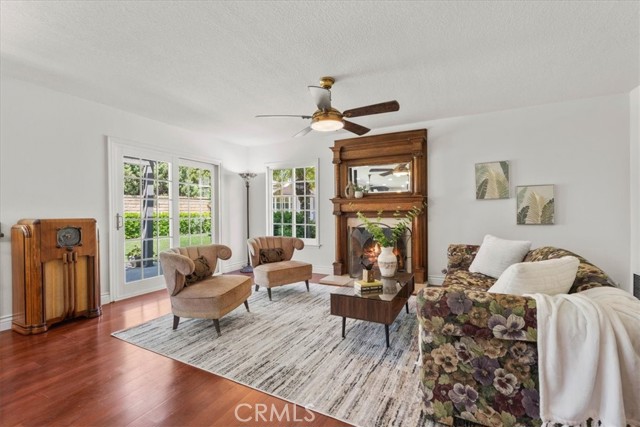 20709 Calle Pera, Yorba Linda CA: https://media.crmls.org/medias/407b04ca-ff46-47ab-a826-1908eb18669a.jpg