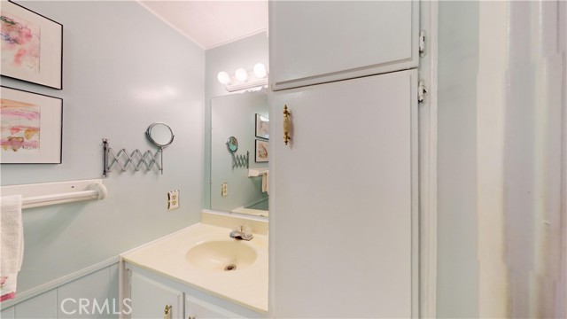 Detail Gallery Image 22 of 63 For 19361 Brookhurst St #43,  Huntington Beach,  CA 92646 - 2 Beds | 2 Baths