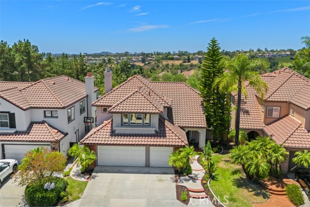 13 Mariposa, Rancho Santa Margarita CA: https://media.crmls.org/medias/407c4276-65a2-42d5-9600-5216316d1772.jpg