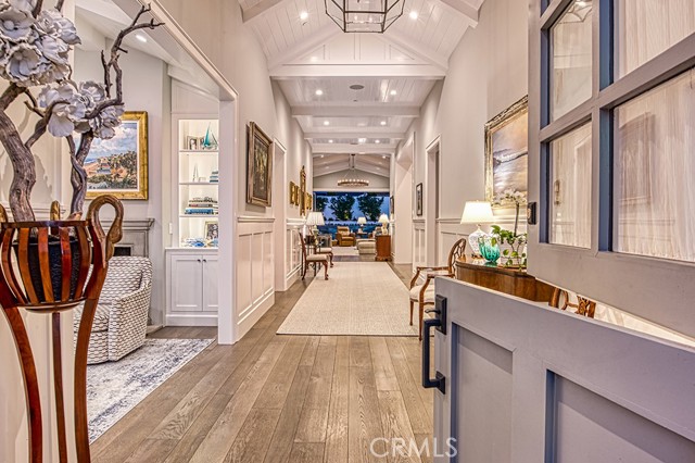 Detail Gallery Image 3 of 41 For 712 K Thanga, Corona Del Mar,  CA 92625 - 4 Beds | 4/1 Baths