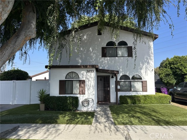 3653 Denver AVE