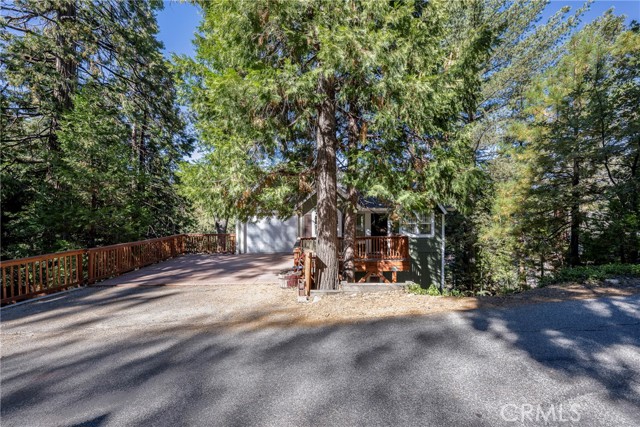 Detail Gallery Image 42 of 44 For 305 Summit Rd, Lake Arrowhead,  CA 92352 - 3 Beds | 2 Baths