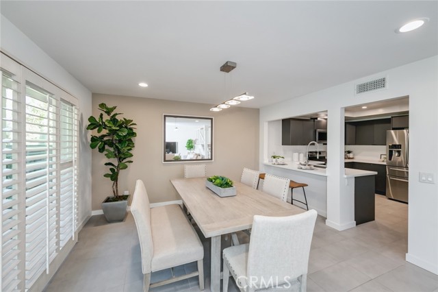 Detail Gallery Image 11 of 28 For 453 Westchester, Fullerton,  CA 92835 - 3 Beds | 3 Baths