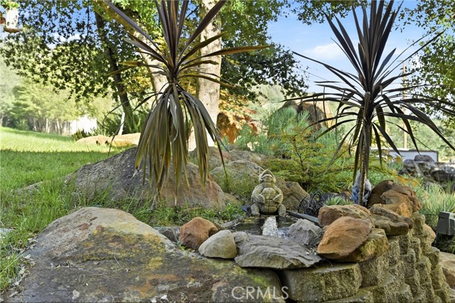 Detail Gallery Image 24 of 41 For 18669 Deer Hill, Hidden Valley Lake,  CA 95467 - 3 Beds | 2 Baths