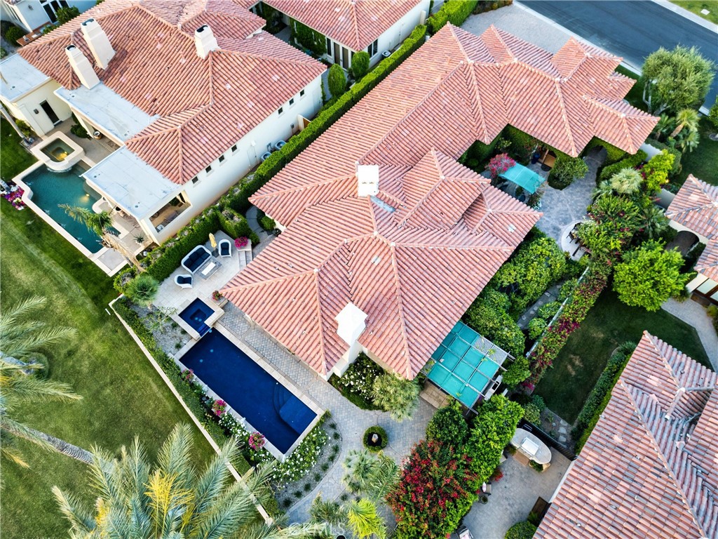 https://media.crmls.org/medias/40813d26-e488-4be4-a4ec-52a90fd527b5.jpg?preset=X-Large