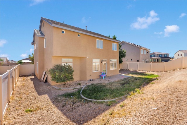 8846 Tamarisk Avenue, Hesperia CA: https://media.crmls.org/medias/4081c55f-4a47-4b8b-bedb-e6099e5458f2.jpg