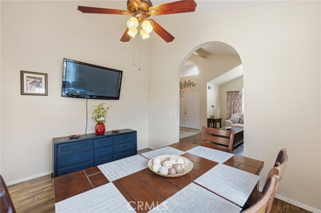 5036 Claro Way, Palmdale, CA 93551 photo 7