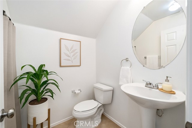 Detail Gallery Image 10 of 31 For 4621 Springwell Ct, Riverside,  CA 92505 - 4 Beds | 2/1 Baths