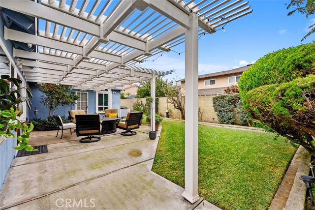 Detail Gallery Image 16 of 25 For 5851 Wellson Dr, Cypress,  CA 90630 - 3 Beds | 3 Baths