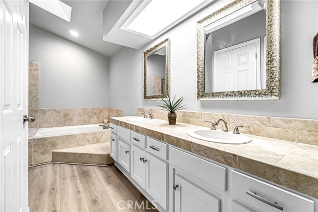 Detail Gallery Image 23 of 32 For 645 E Champlain Dr #106,  Fresno,  CA 93730 - 2 Beds | 4 Baths