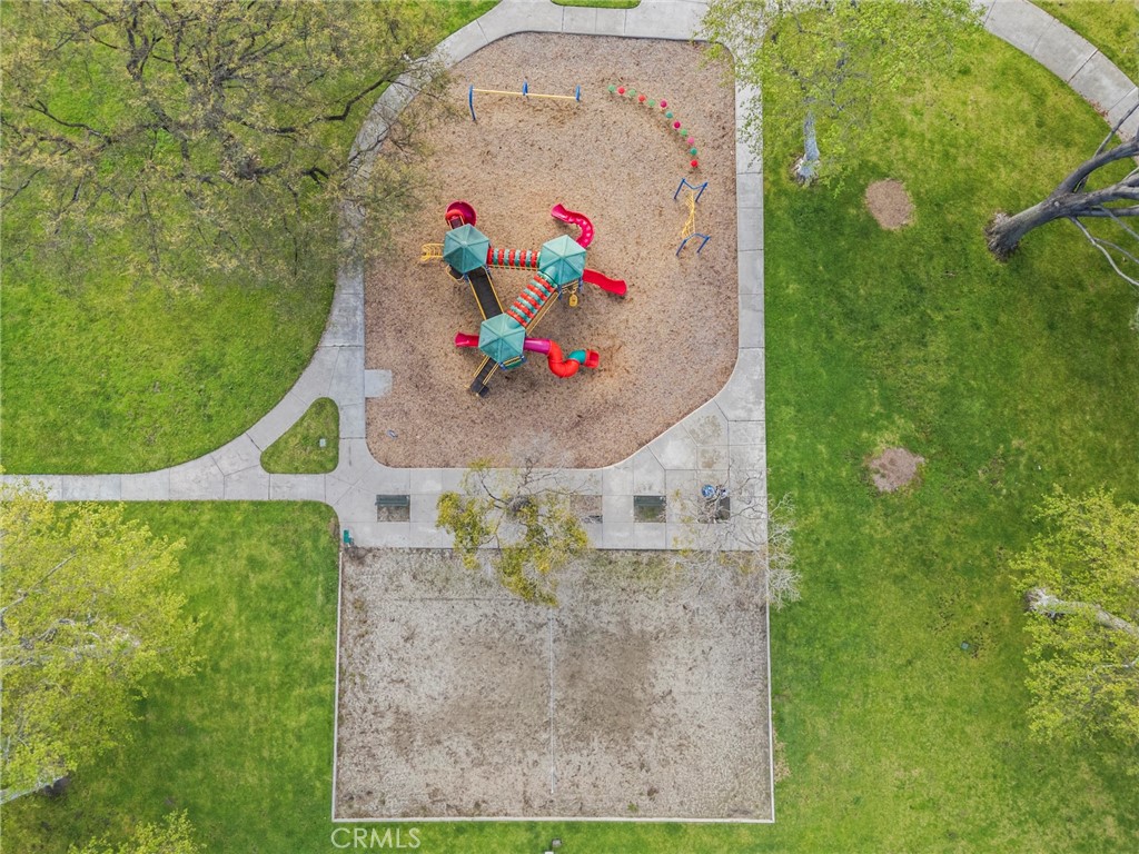 https://media.crmls.org/medias/408591ee-aa22-44ac-ba01-86e059922a40.jpg?preset=X-Large