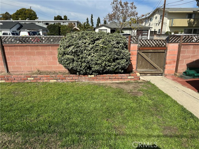 15203 Allingham Avenue, Norwalk, California 90650, 3 Bedrooms Bedrooms, ,1 BathroomBathrooms,Single Family Residence,For Sale,Allingham,OC25036176