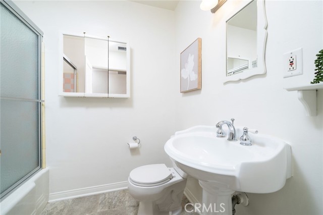 Detail Gallery Image 20 of 30 For 1389 3rd St, La Verne,  CA 91750 - 4 Beds | 2 Baths