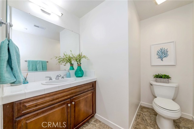 Detail Gallery Image 11 of 30 For 12842 Palm St #101,  Garden Grove,  CA 92840 - 2 Beds | 2/1 Baths