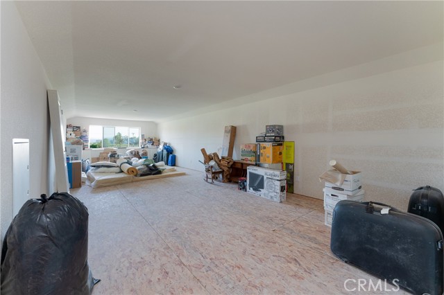 2260 Lakeshore Blvd, Upper Lake CA: https://media.crmls.org/medias/40898c8b-5621-4e9a-b75d-32263912ab90.jpg