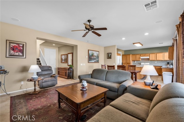 Detail Gallery Image 12 of 68 For 1259 Pardee, San Jacinto,  CA 92582 - 3 Beds | 2/1 Baths