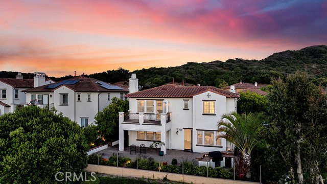 33 Via Armilla, San Clemente CA: https://media.crmls.org/medias/4089c4f5-7cd1-4bcc-a12b-d907cf91bd93.jpg