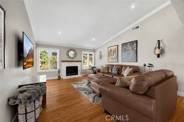 Detail Gallery Image 8 of 30 For 4576 Casa Oro Dr, Yorba Linda,  CA 92886 - 3 Beds | 2 Baths