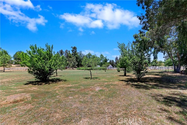Detail Gallery Image 7 of 68 For 17370 Rodeo Rd, Lake Elsinore,  CA 92530 - 4 Beds | 3/1 Baths