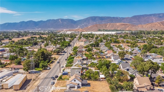 Detail Gallery Image 34 of 39 For 2883 N California St, San Bernardino,  CA 92407 - 4 Beds | 2 Baths