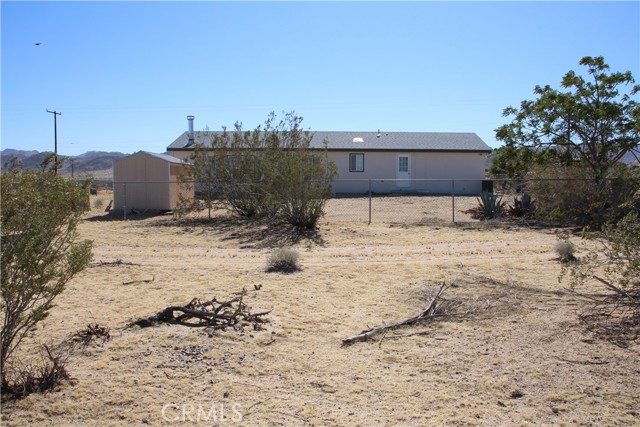 Detail Gallery Image 12 of 36 For 5773 Neptune Rd, Joshua Tree,  CA 92252 - 3 Beds | 2 Baths