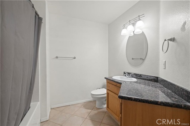 Detail Gallery Image 10 of 22 For 8849 Glade Avenue, California City,  CA 93505 - 3 Beds | 2 Baths