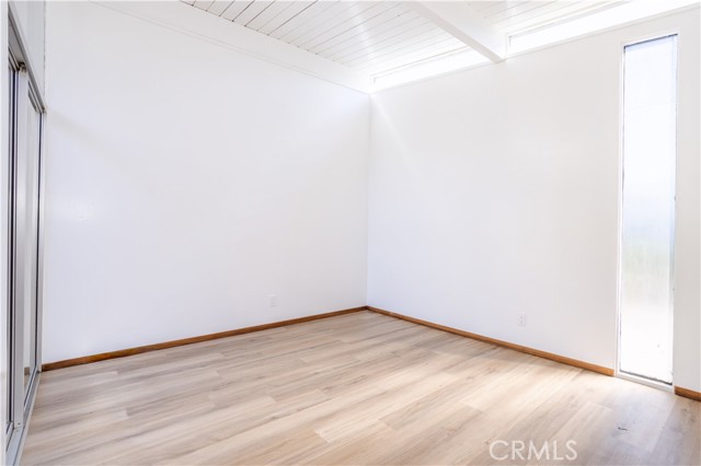 Detail Gallery Image 30 of 44 For 12719 Jimeno Ave, Granada Hills,  CA 91344 - 4 Beds | 2 Baths