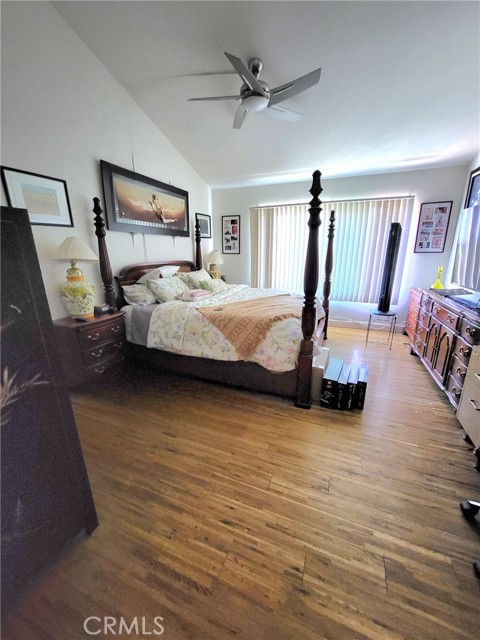 15775 Midwood Drive, Granada Hills CA: https://media.crmls.org/medias/408ea579-8d73-4269-8cf2-f09132f07779.jpg