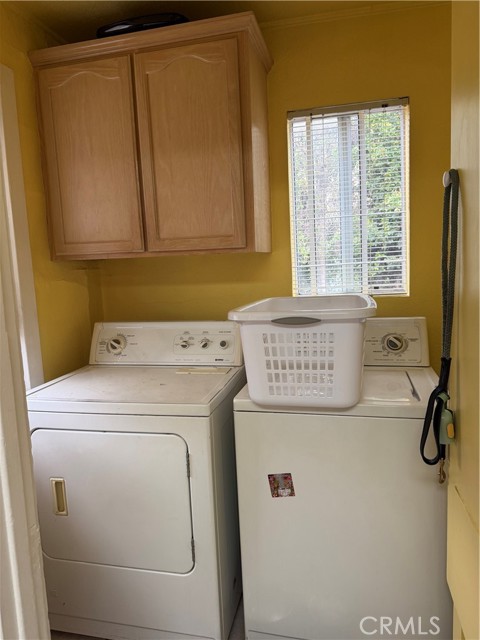 Detail Gallery Image 16 of 30 For 1607 Glenwood, Glendale,  CA 91201 - 2 Beds | 1 Baths