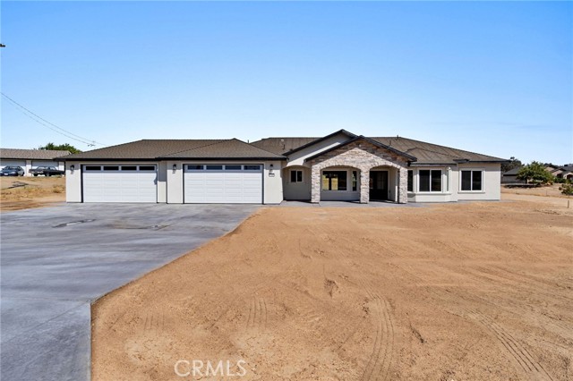 17113 Karen Rd, Madera, CA 93636