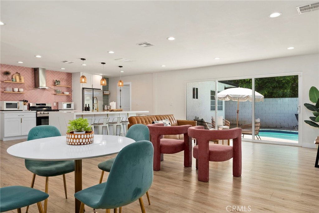 4090a946 8873 48f4 9b3e 0fe7863b150a