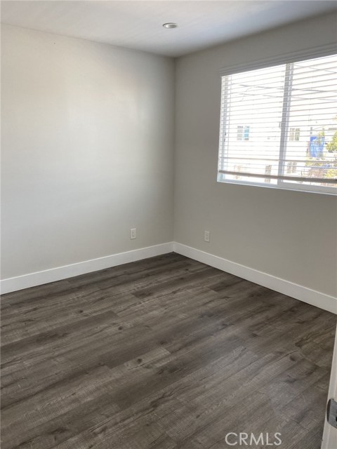 2420 1/2 Folsom Street, Los Angeles CA: https://media.crmls.org/medias/4090c994-5b7d-49fd-8624-557a882db0d7.jpg